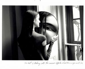 Duane Michals: Dr. Heisenbergs Serie, Bild 4, Courtesy Galerie Clara Maria Sels