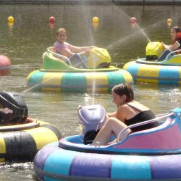 Bumper Boat Beach – ab sofort wieder im MediaPark